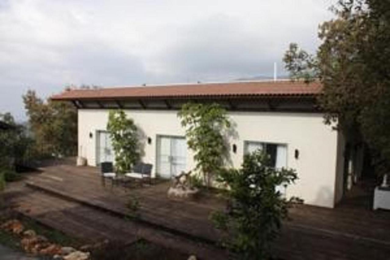 Vila Roof Of The Galilee Amirim Pokoj fotografie
